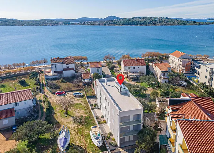 4 Bedroom Amazing In 斯里马