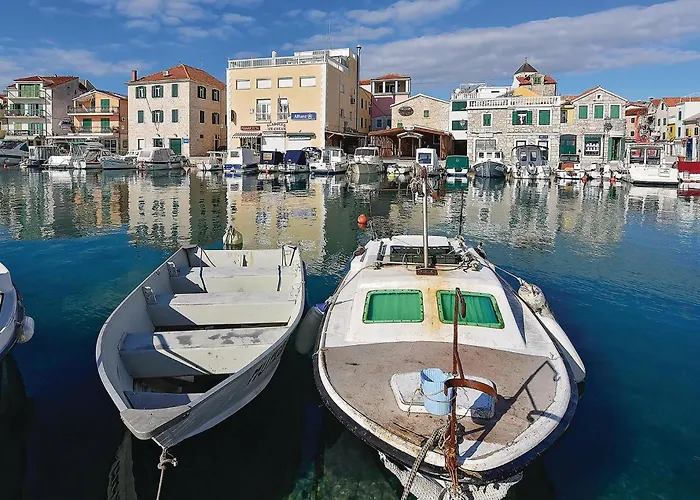 4 Bedroom Amazing In 斯里马